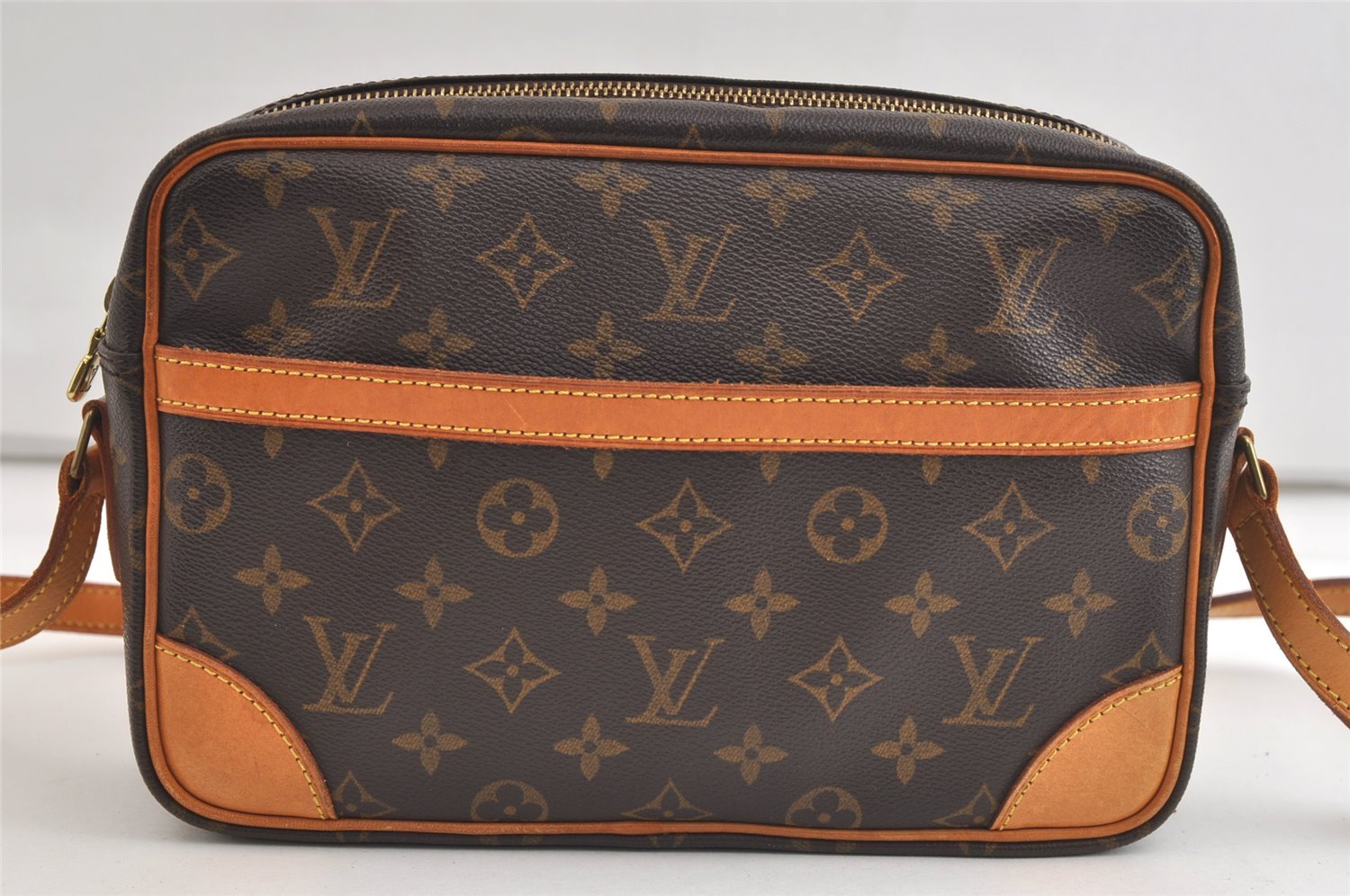 Authentic Louis Vuitton Monogram Trocadero 27 Shoulder Cross Bag M51274 LV 4425K