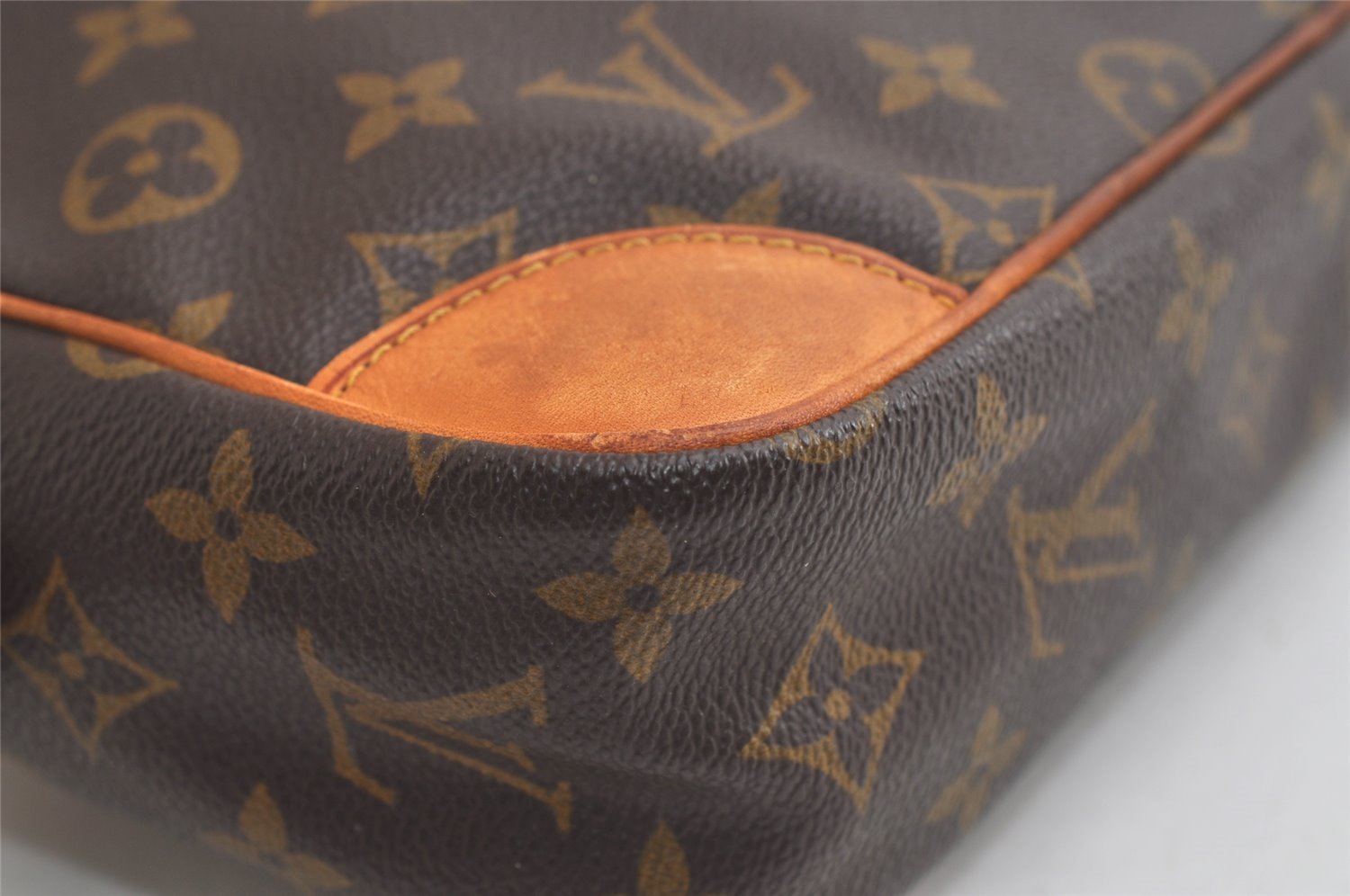 Authentic Louis Vuitton Monogram Compiegne 28 Clutch Hand Bag M51845 LV 4426K