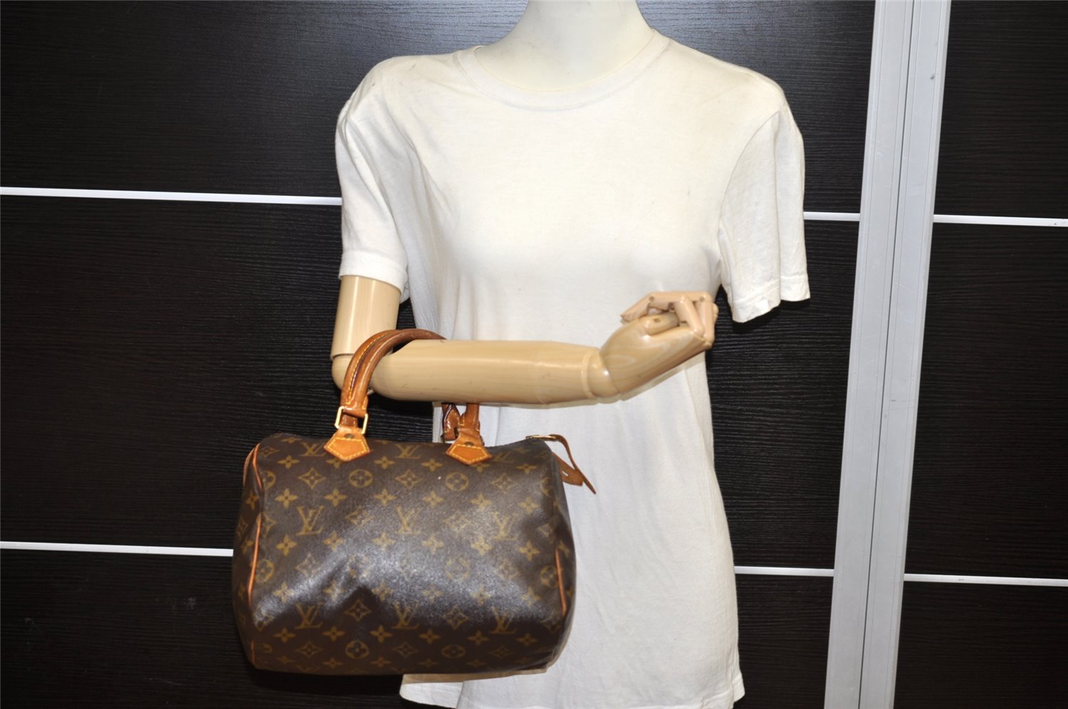 Authentic Louis Vuitton Monogram Speedy 25 Boston Hand Bag M41528 LV 4428K