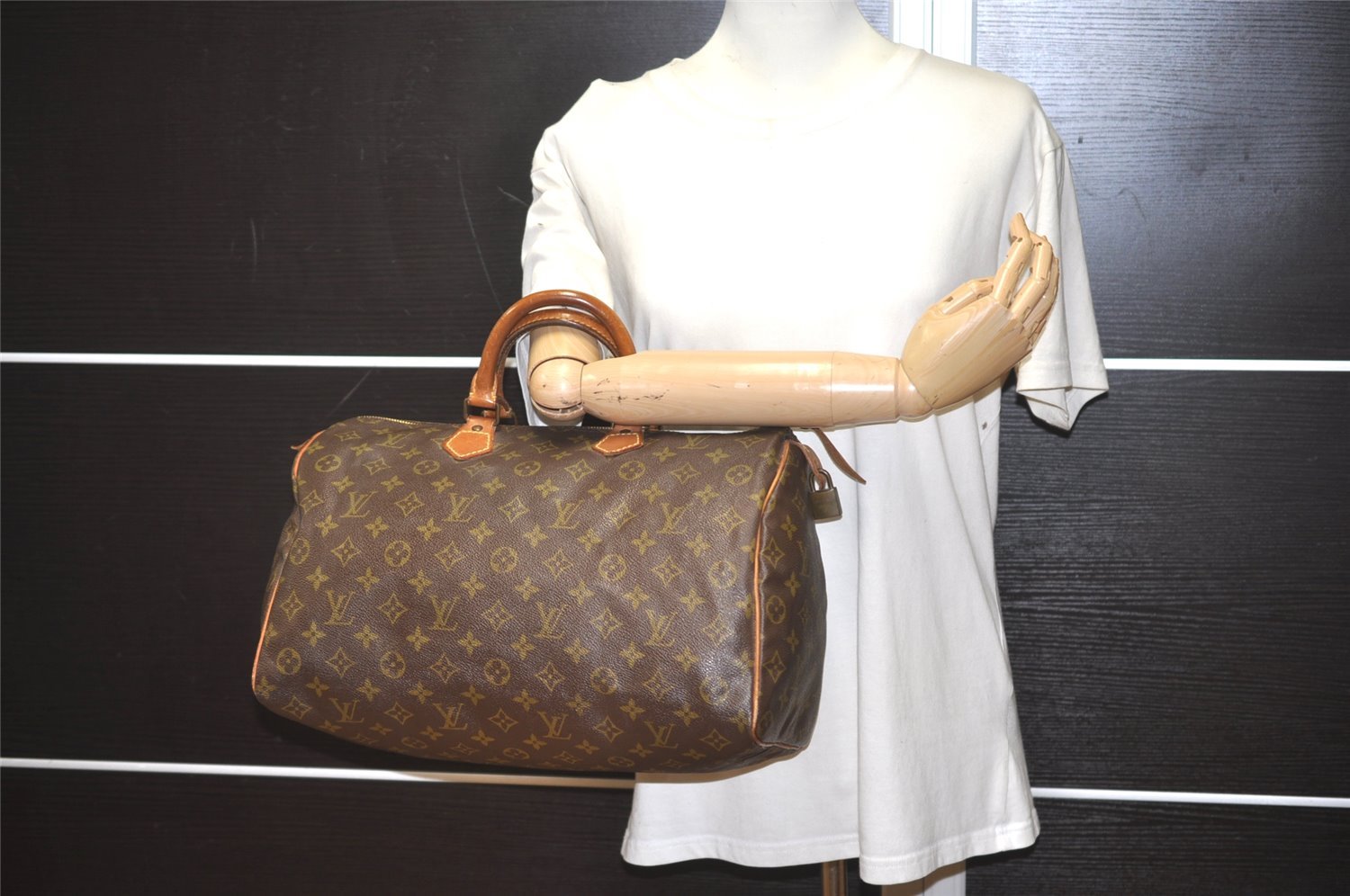 Authentic Louis Vuitton Monogram Speedy 35 Hand Boston Bag Old Model LV 4430I