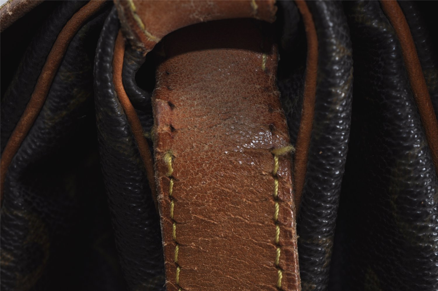 Authentic Louis Vuitton Monogram Saumur 35 Shoulder Cross Bag M42254 LV 4430J