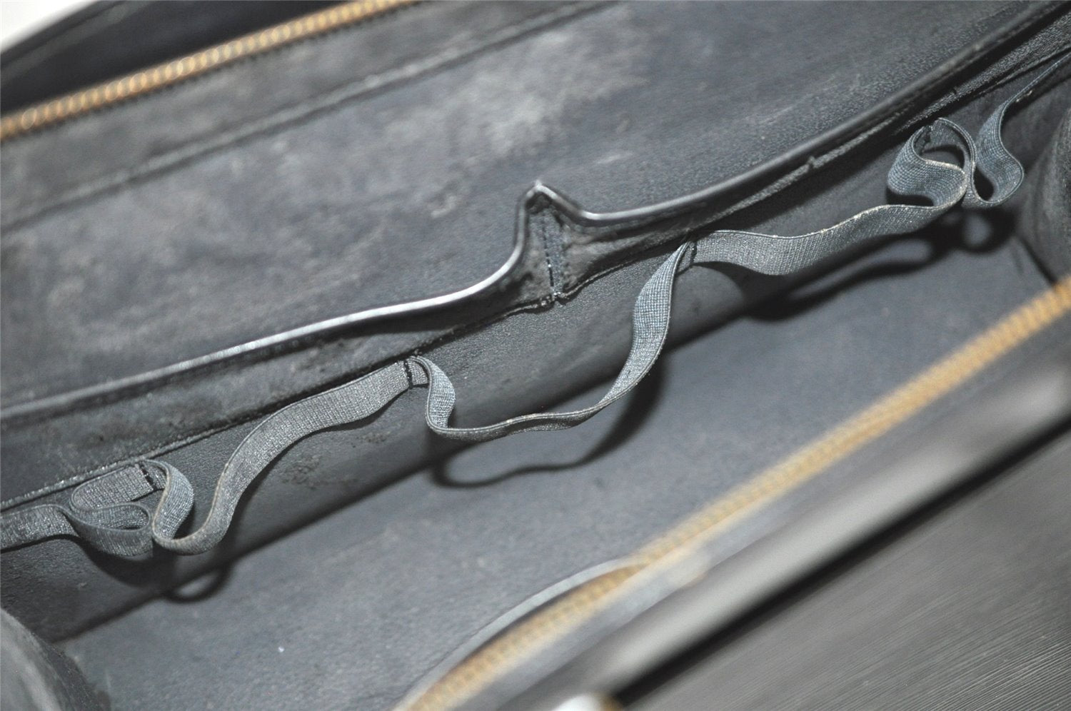 Authentic Louis Vuitton Epi Riviera Hand Bag Black M48182 LV Junk 4433K