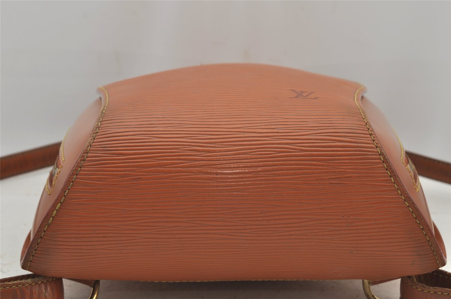 Authentic Louis Vuitton Epi Mabillon Backpack Brown M52233 LV 4435J