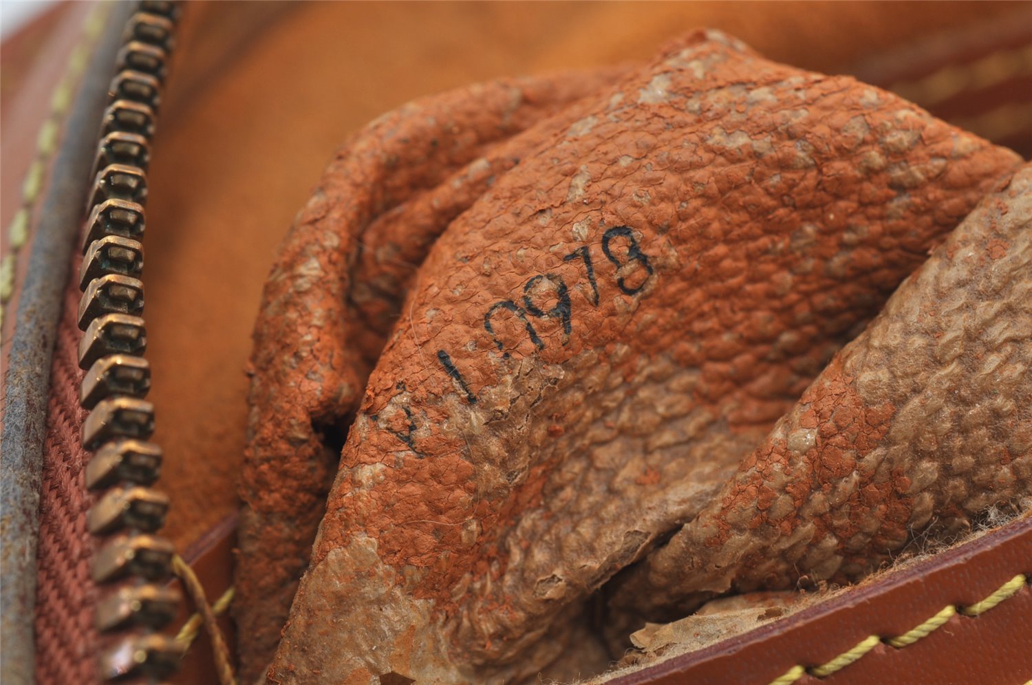 Authentic Louis Vuitton Epi Mabillon Backpack Brown M52233 LV 4435J