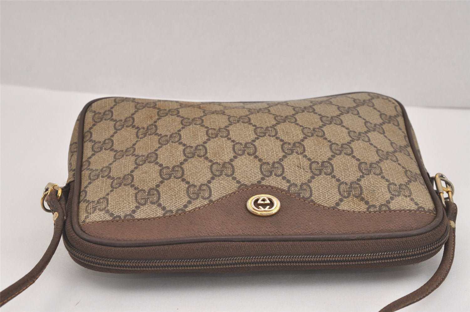 Authentic GUCCI Shoulder Cross Body Bag GG PVC Leather Brown Junk 4436J