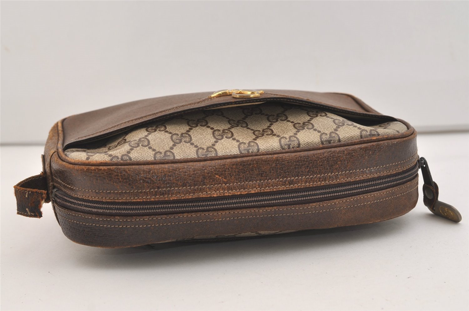 Authentic GUCCI Vintage Shoulder Bag Purse GG PVC Leather Brown Junk 4437J