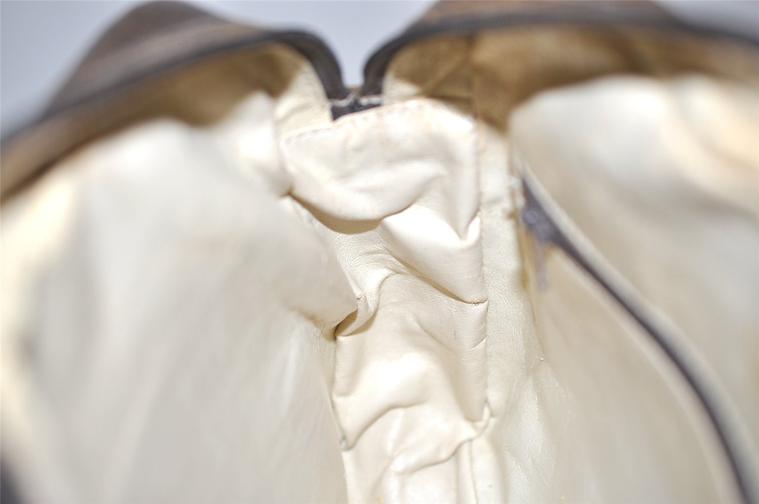 Authentic GUCCI Vintage Shoulder Bag Purse GG PVC Leather Brown Junk 4437J