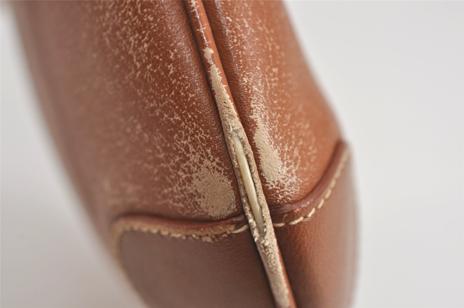 Authentic GUCCI Vintage Shoulder Cross Body Bag Purse Leather Brown 4438J