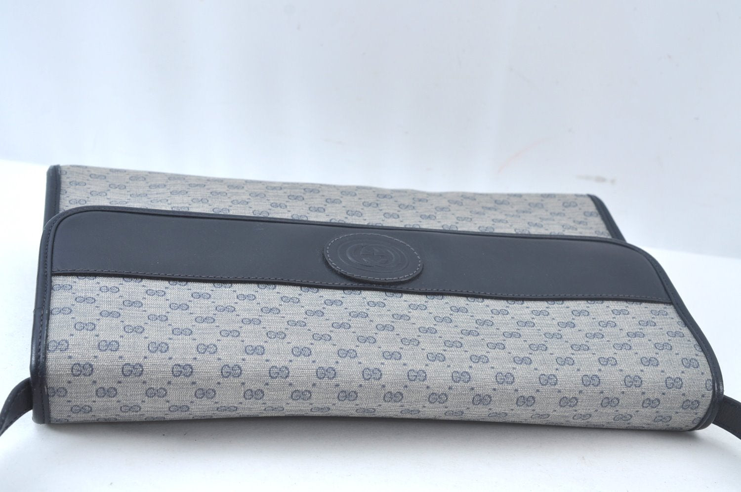 Authentic GUCCI Micro GG PVC Leather Shoulder Cross Bag Navy Blue Junk 4439J