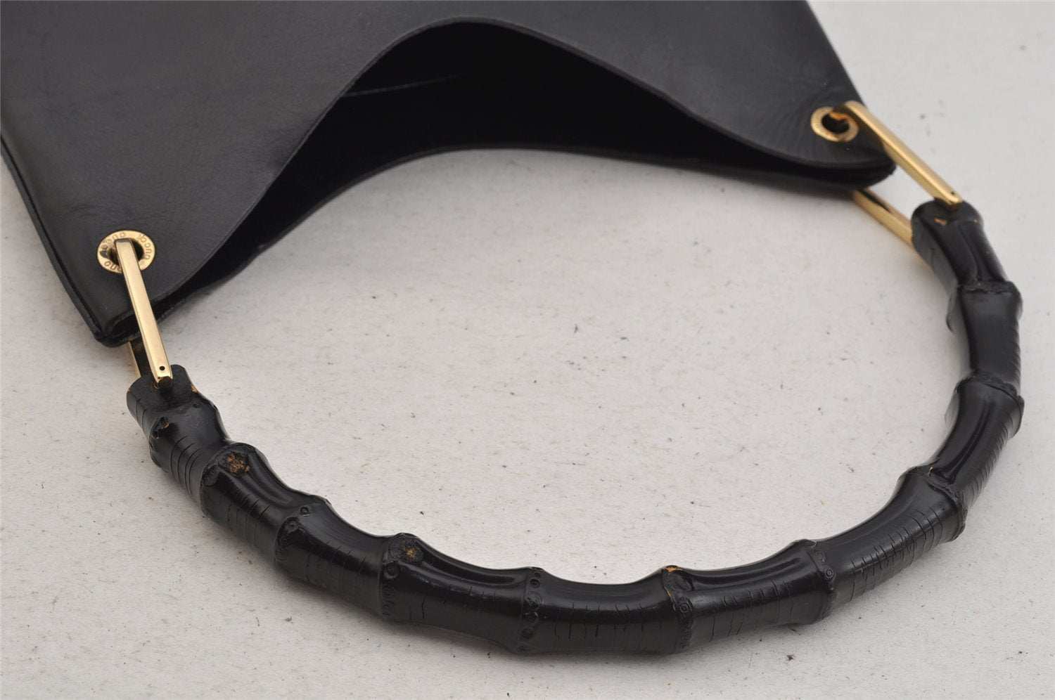Authentic GUCCI Vintage Bamboo Shoulder Hand Bag Purse Leather Black 4440J