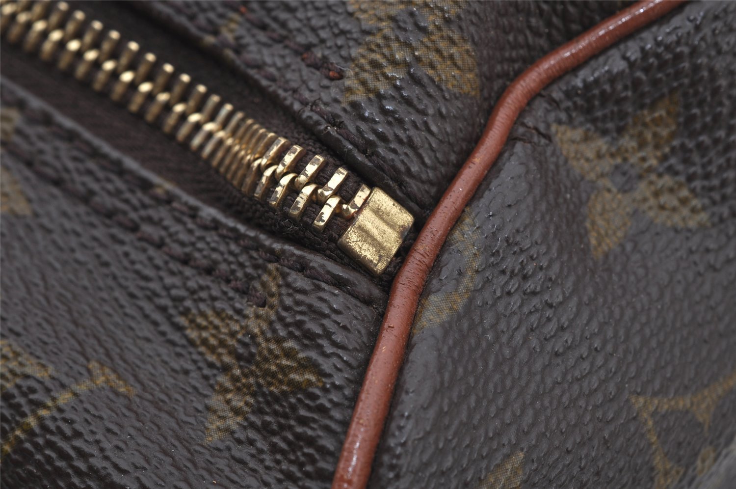 Authentic Louis Vuitton Monogram Papillon 30 Hand Bag Old Model LV 4444J