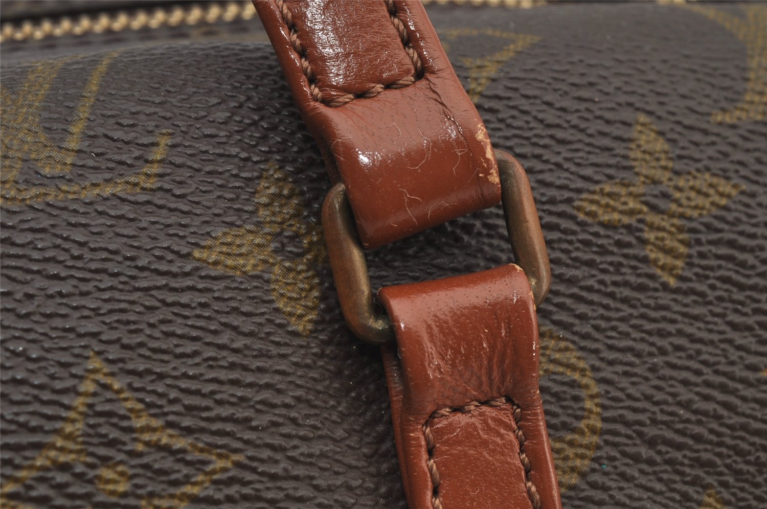 Authentic Louis Vuitton Monogram Papillon 30 Hand Bag Old Model LV 4444J