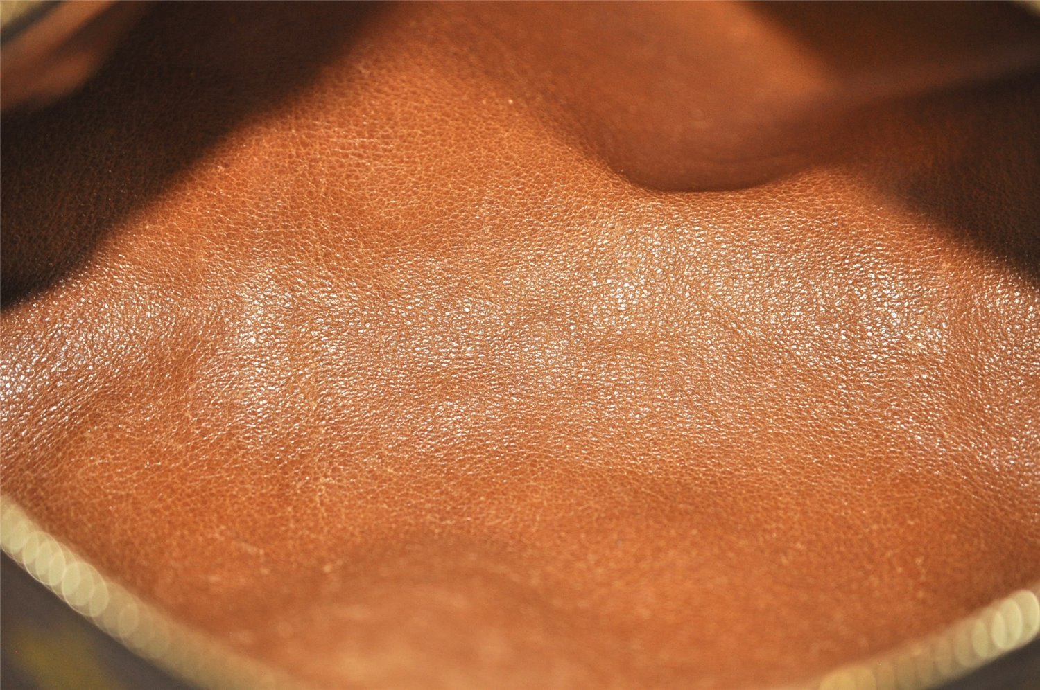 Authentic Louis Vuitton Monogram Papillon 30 Hand Bag Old Model LV 4444J