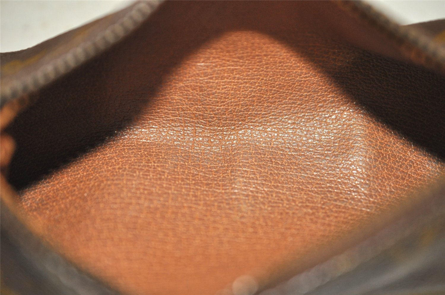 Authentic Louis Vuitton Monogram Papillon 30 Hand Bag Old Model LV 4444J