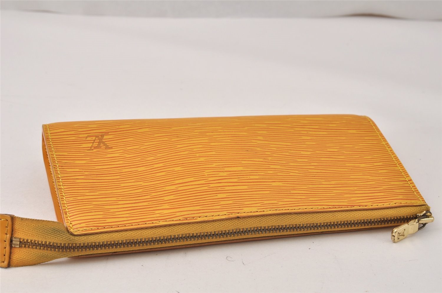 Authentic Louis Vuitton Epi Pochette Accessoires Pouch Yellow M52959 Junk 4444K