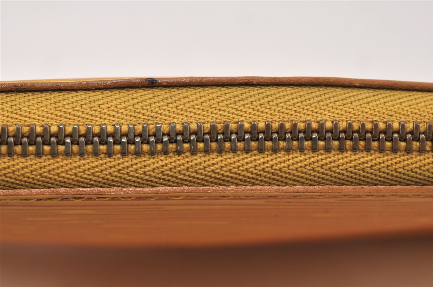 Authentic Louis Vuitton Epi Pochette Accessoires Pouch Yellow M52959 Junk 4444K