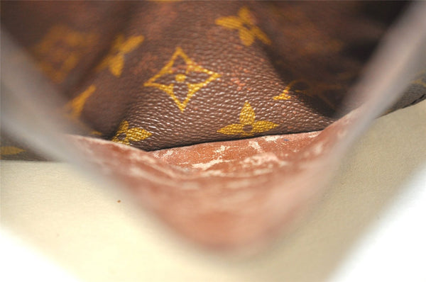 Authentic Louis Vuitton Monogram Saint Cloud MM M51243 Shoulder Cross Bag 4447J