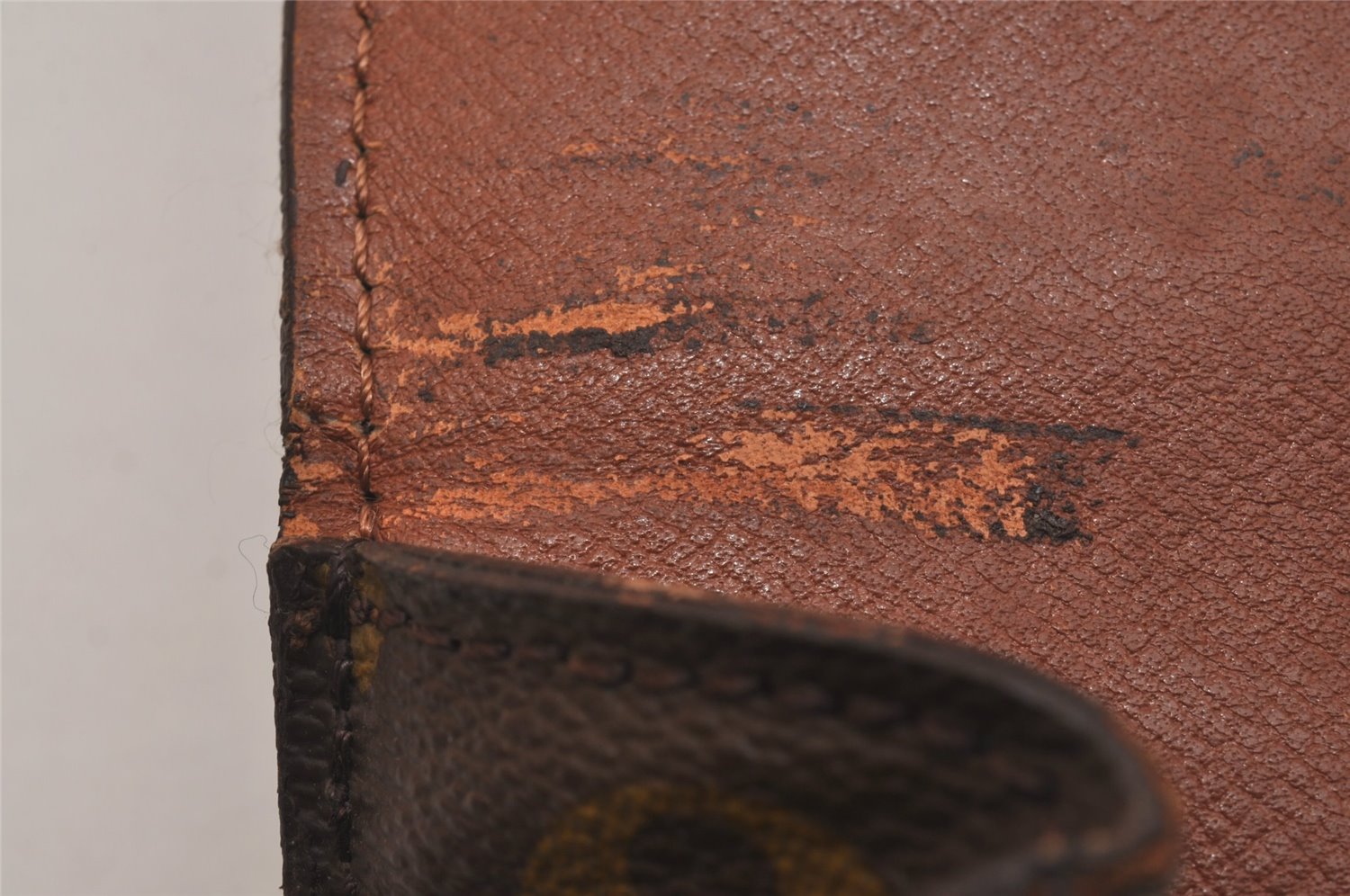 Authentic Louis Vuitton Monogram Saint Cloud MM M51243 Shoulder Cross Bag 4447J