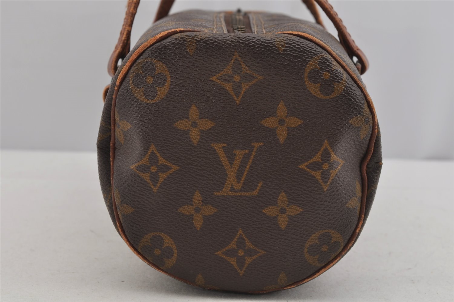 Authentic Louis Vuitton Monogram Papillon 26 Hand Bag Old Model LV 4448J