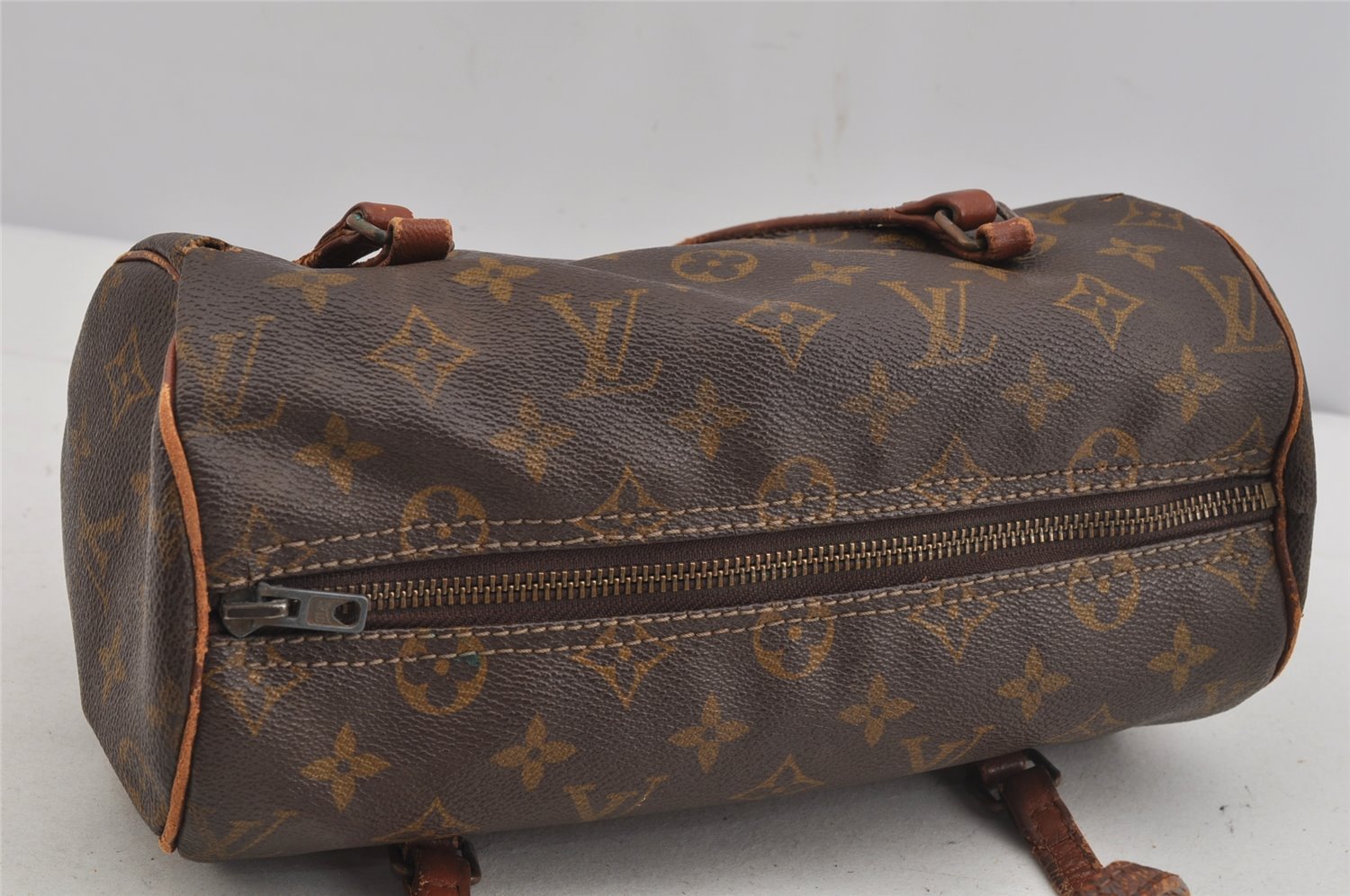Authentic Louis Vuitton Monogram Papillon 26 Hand Bag Old Model LV 4448J