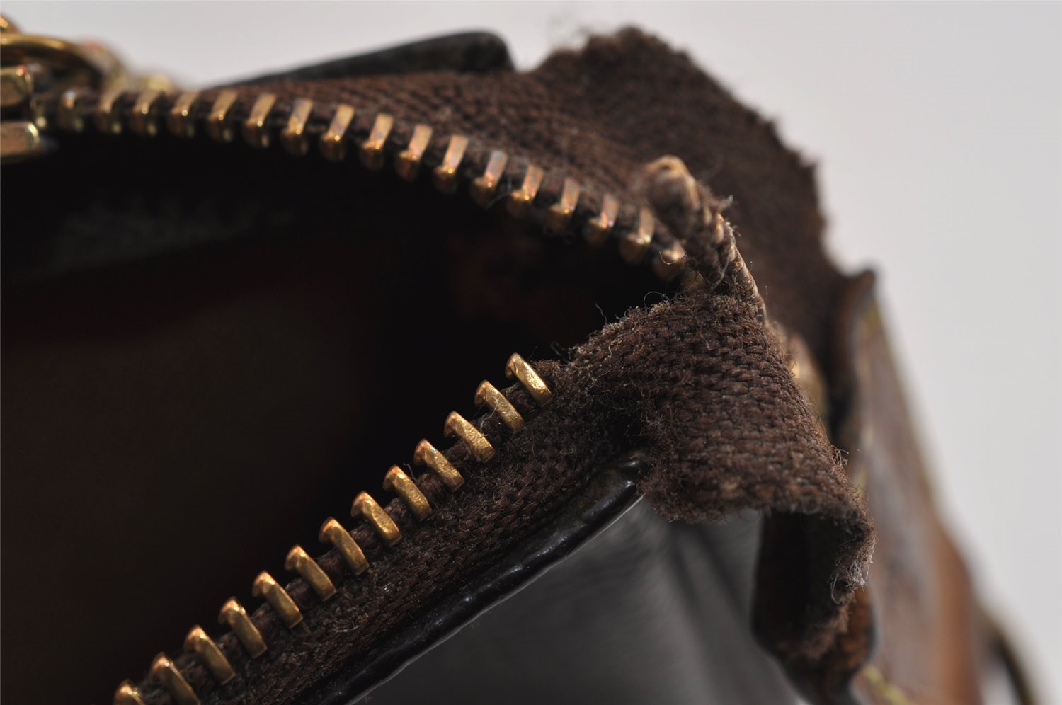 Authentic Louis Vuitton Monogram Pochette Accessoires Pouch M51980 Junk 4450J