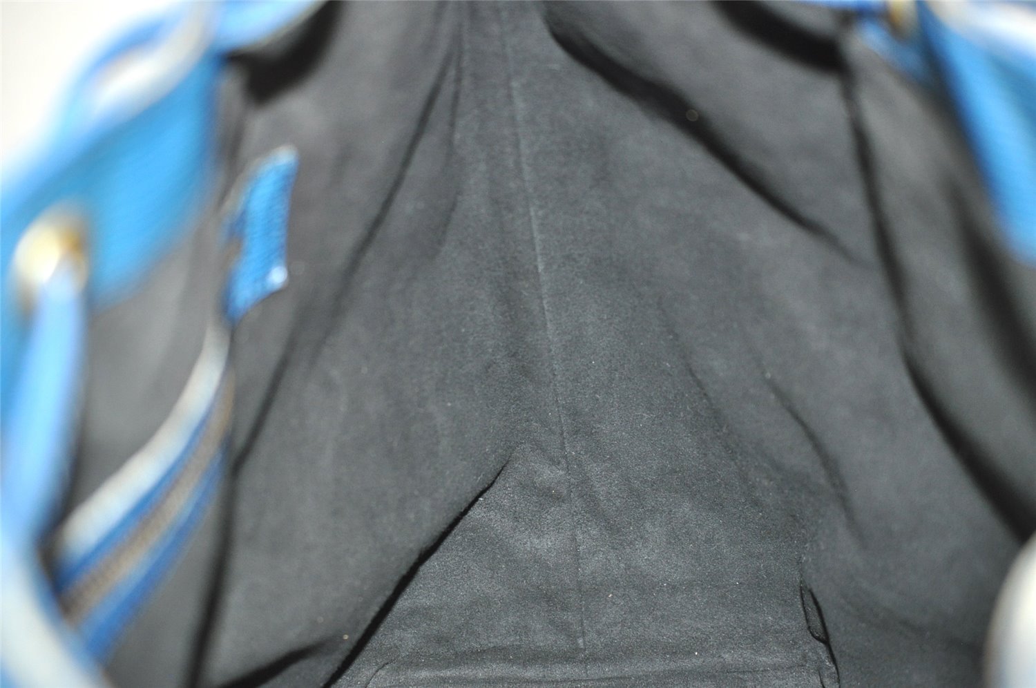 Authentic Louis Vuitton Epi Noe Shoulder Drawstring Bag Blue M44005 LV 4455J