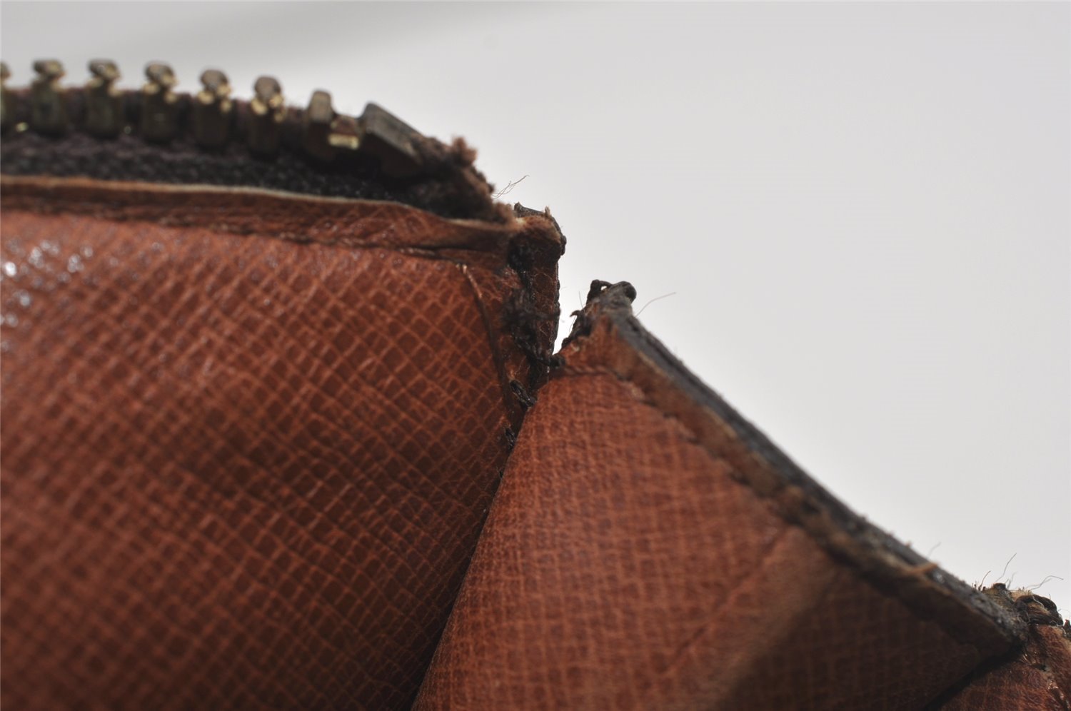 Authentic Louis Vuitton Monogram Poche Documents Document Case M53400 LV 4456I