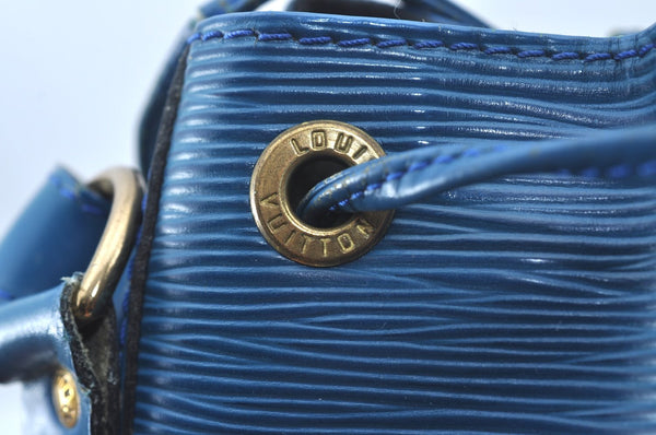 Authentic Louis Vuitton Epi Petit Noe Shoulder Drawstring Bag M44105 Blue 4457I