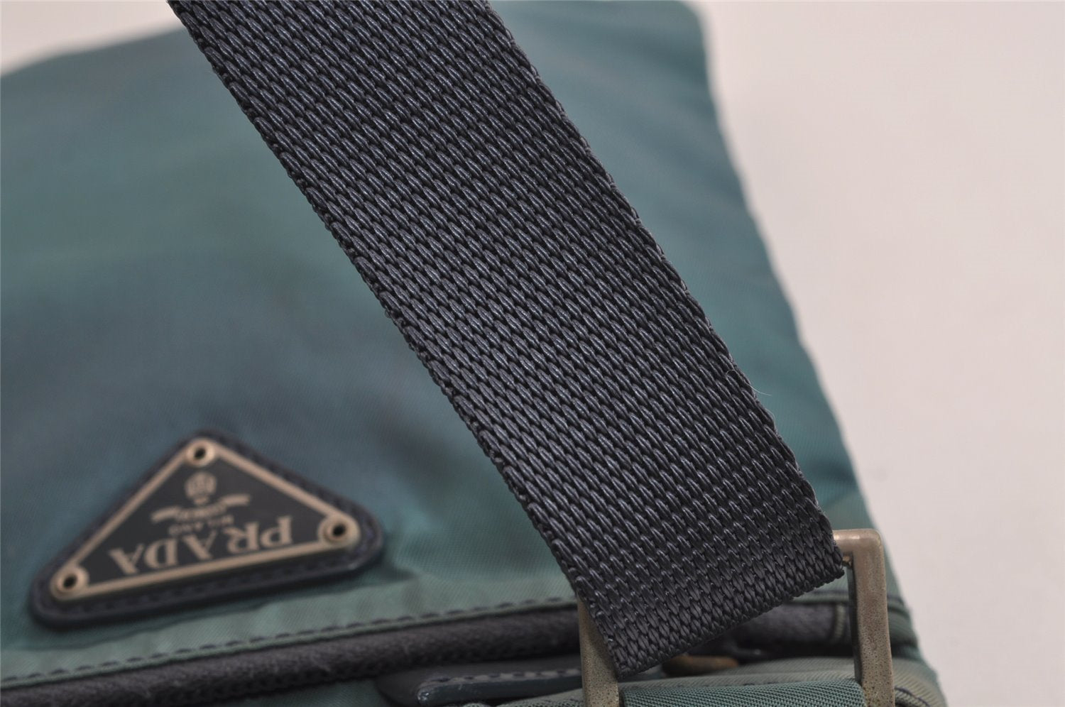 Authentic PRADA Nylon Tessuto Leather Shoulder Cross Body Bag Purse Blue 4459J