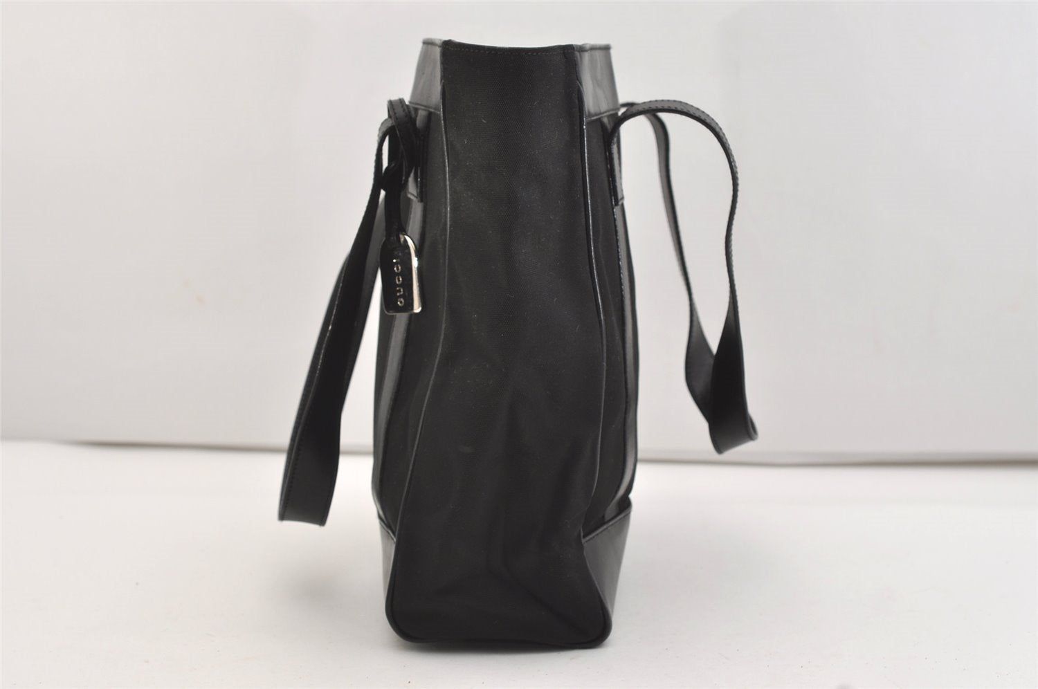 Authentic GUCCI Vintage Shoulder Tote Bag Purse Nylon Leather Black 4460J