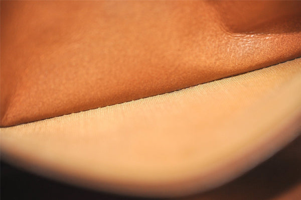 Authentic Louis Vuitton Monogram Pochette Dame PM Clutch Bag Old Model LV 4462I