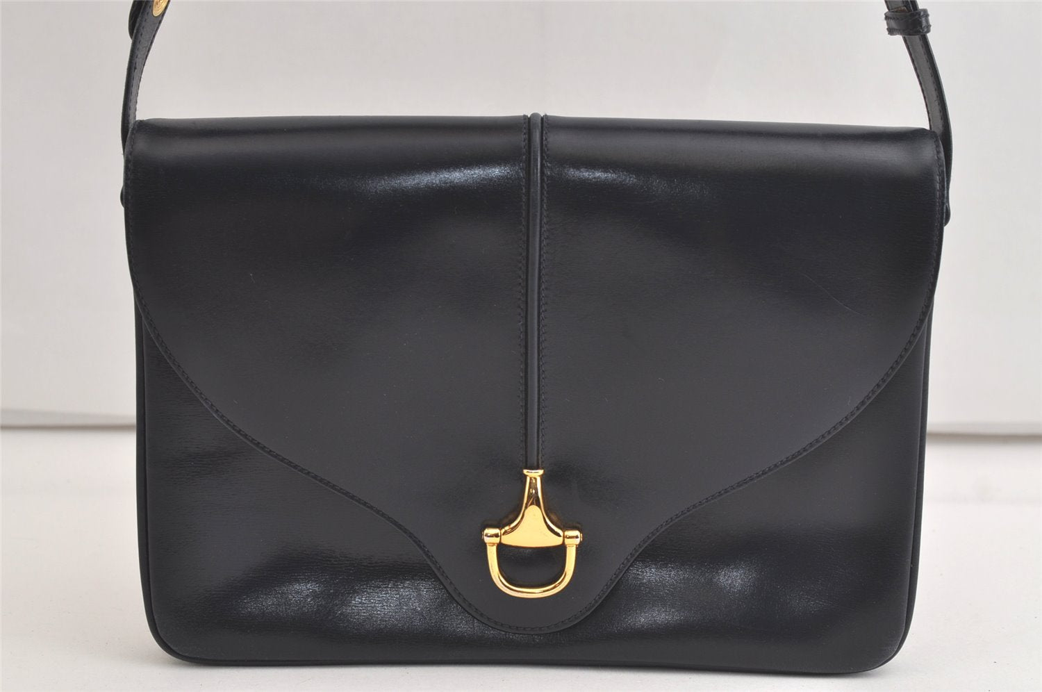 Authentic GUCCI Horsebit Shoulder Cross Body Bag Purse Leather Navy Blue 4463K