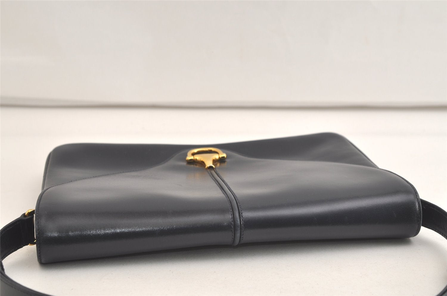 Authentic GUCCI Horsebit Shoulder Cross Body Bag Purse Leather Navy Blue 4463K