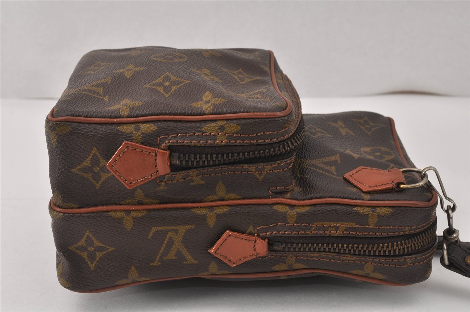 Authentic Louis Vuitton Monogram Amazone Shoulder Cross Body Bag Old Model 4464K