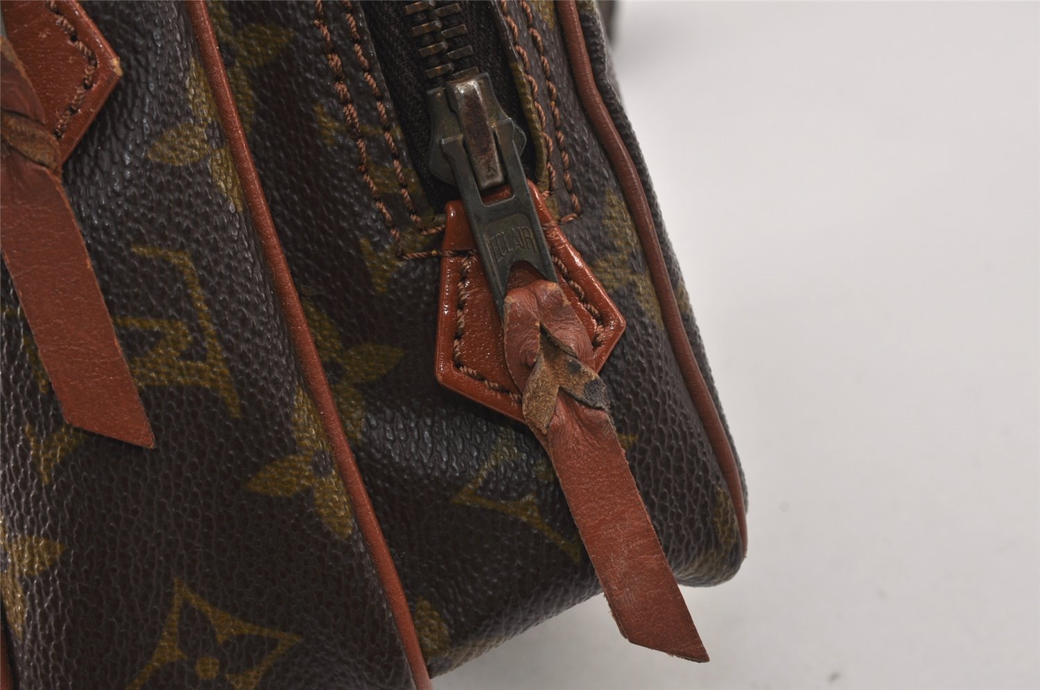 Authentic Louis Vuitton Monogram Amazone Shoulder Cross Body Bag Old Model 4464K