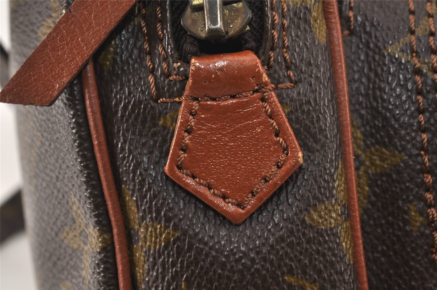 Authentic Louis Vuitton Monogram Amazone Shoulder Cross Body Bag Old Model 4464K