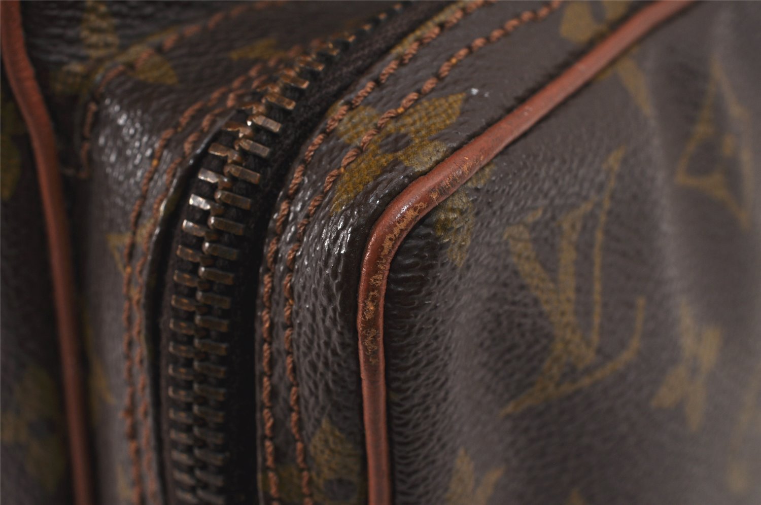 Authentic Louis Vuitton Monogram Amazone Shoulder Cross Body Bag Old Model 4464K