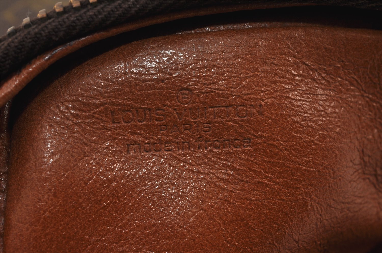 Authentic Louis Vuitton Monogram Amazone Shoulder Cross Body Bag Old Model 4464K