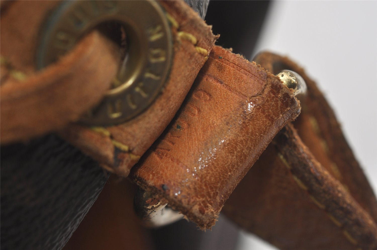 Authentic Louis Vuitton Monogram Petit Noe M42226 Shoulder Drawstring Bag 4468I