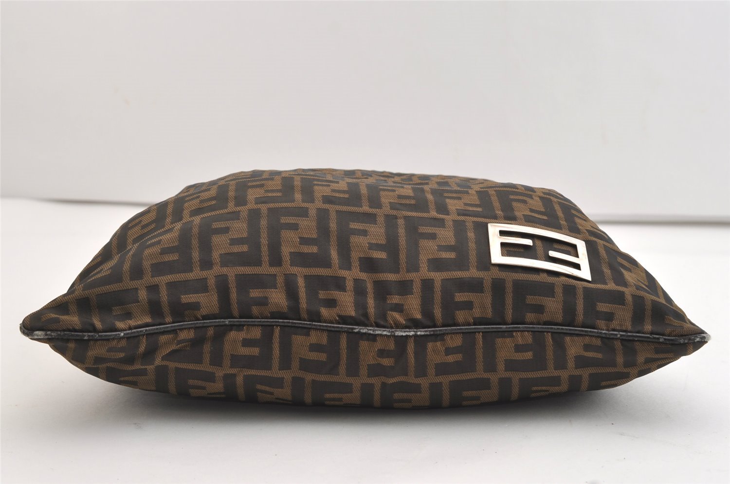 Authentic FENDI Vintage Zucca Shoulder Bag Nylon Leather Brown 4471J