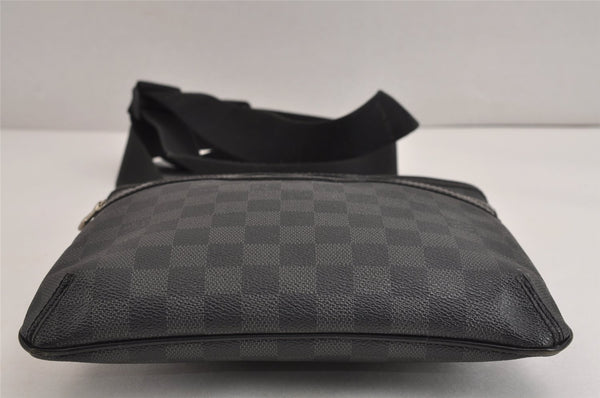 Authentic Louis Vuitton Damier Graphite Tomas Shoulder Cross Bag N58028 LV 4472J