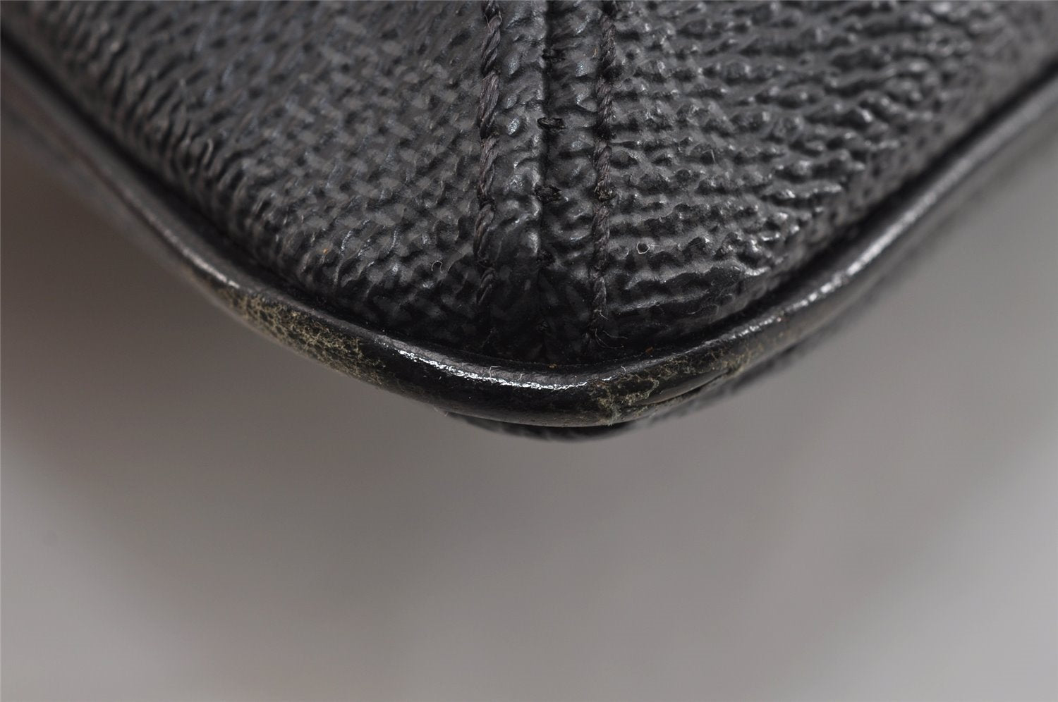 Authentic Louis Vuitton Damier Graphite Tomas Shoulder Cross Bag N58028 LV 4472J