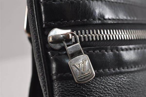 Authentic Louis Vuitton Damier Graphite Tomas Shoulder Cross Bag N58028 LV 4472J