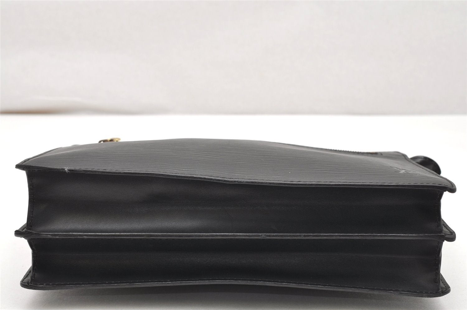 Authentic Louis Vuitton Epi Enghien 2Way Shoulder Clutch Bag M52112 Black 4472K