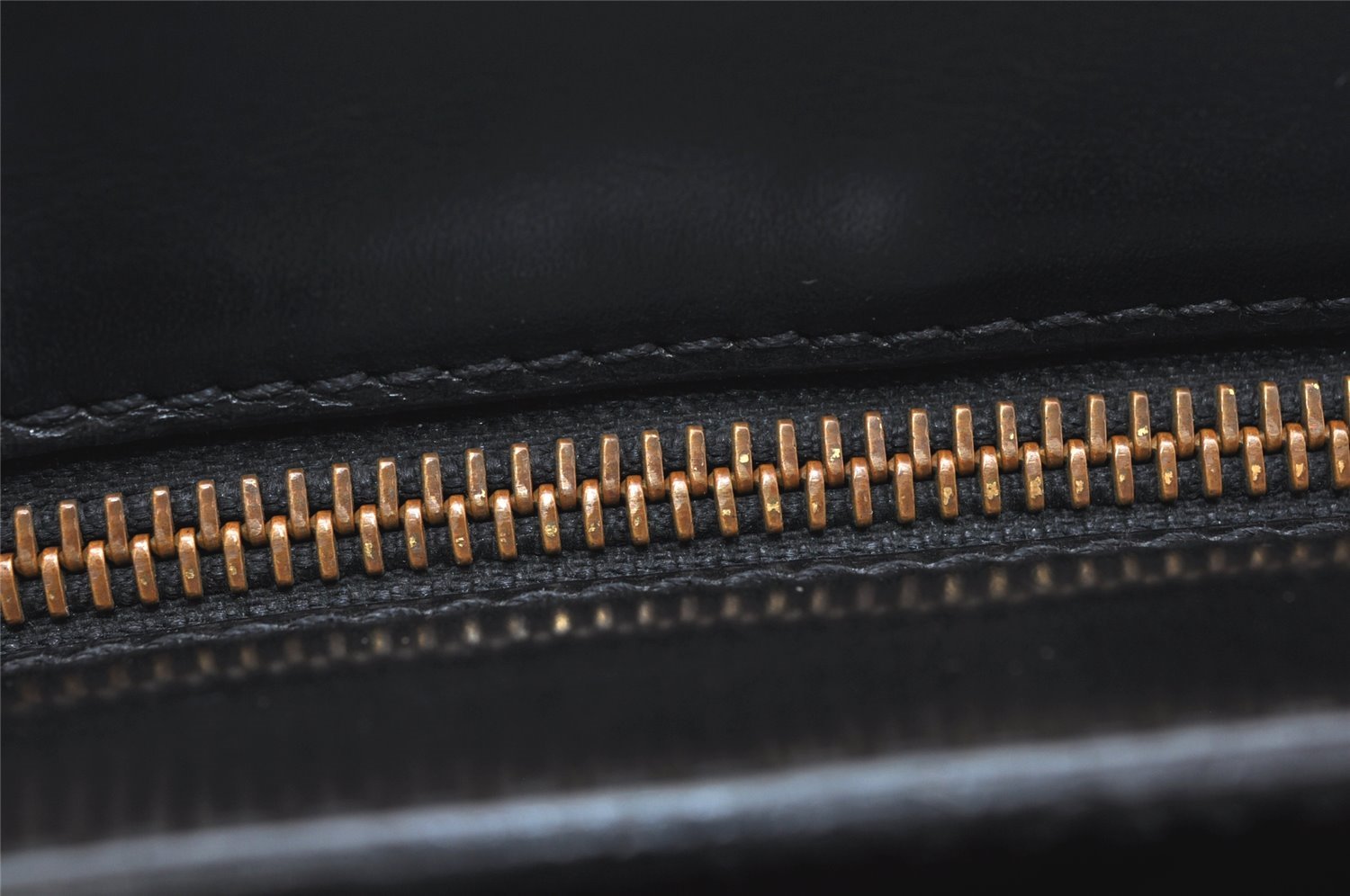 Authentic Louis Vuitton Epi Enghien 2Way Shoulder Clutch Bag M52112 Black 4472K