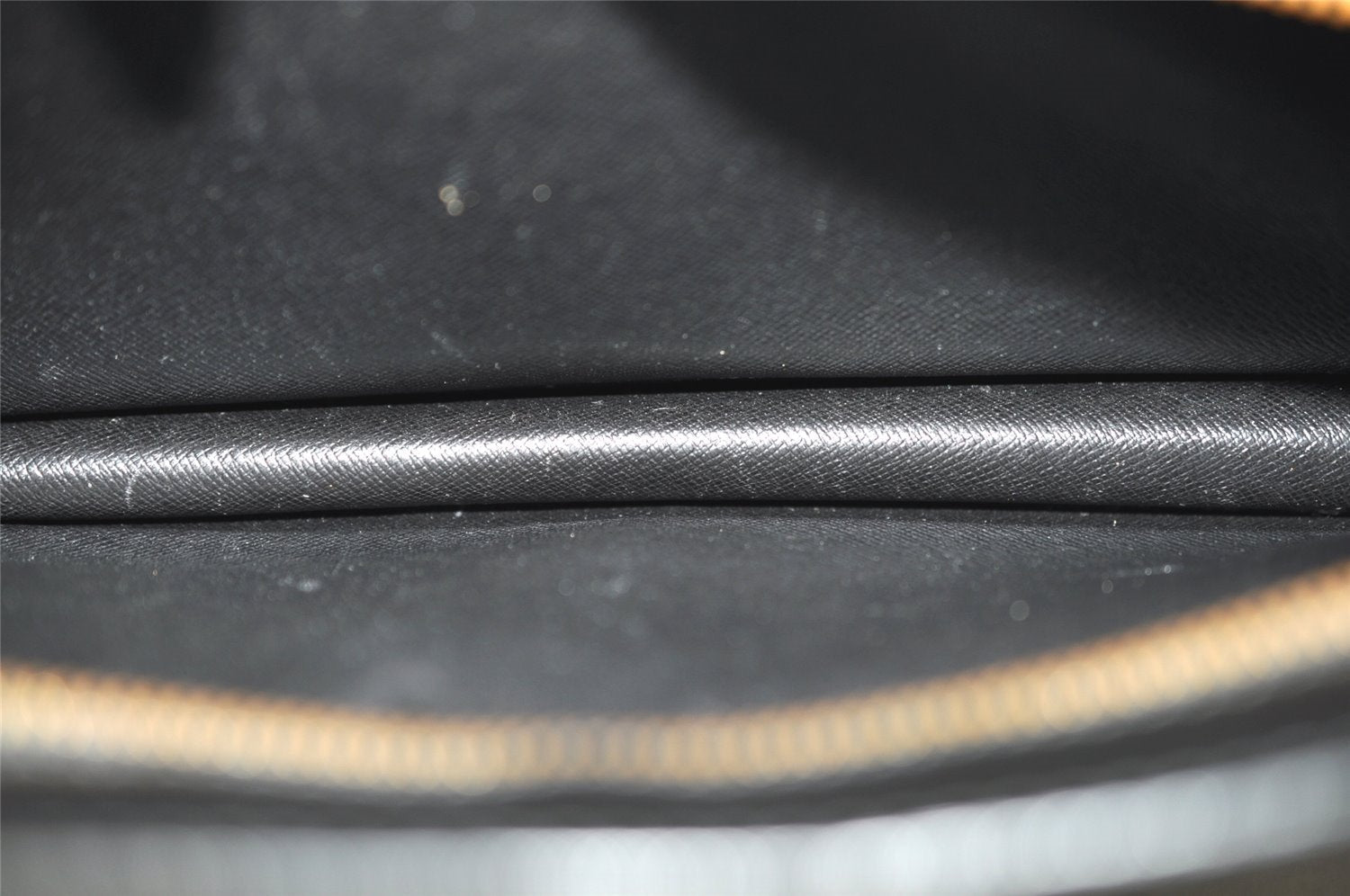 Authentic Louis Vuitton Epi Enghien 2Way Shoulder Clutch Bag M52112 Black 4472K