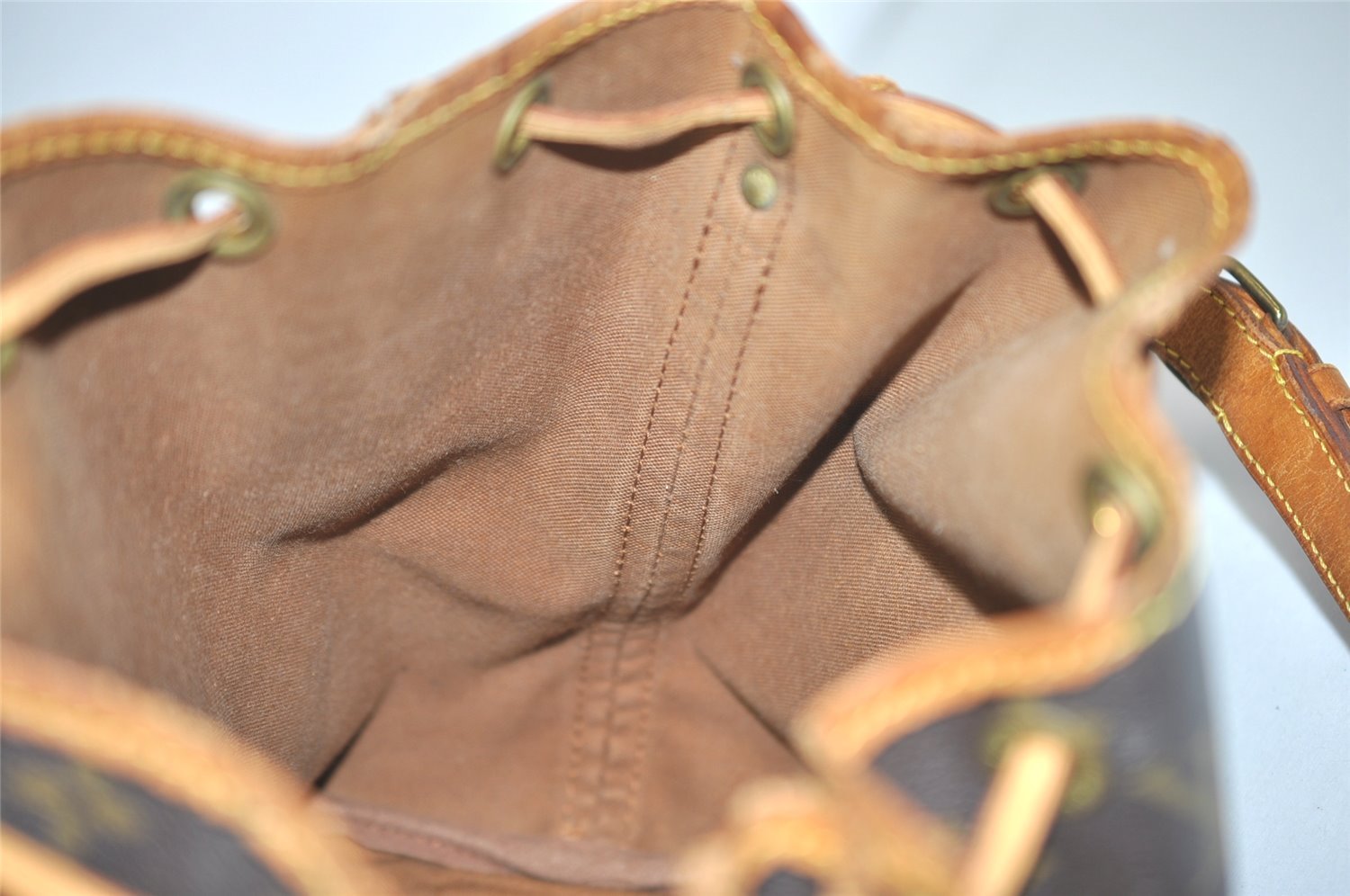 Authentic Louis Vuitton Monogram Petit Noe M42226 Shoulder Drawstring Bag 4474I