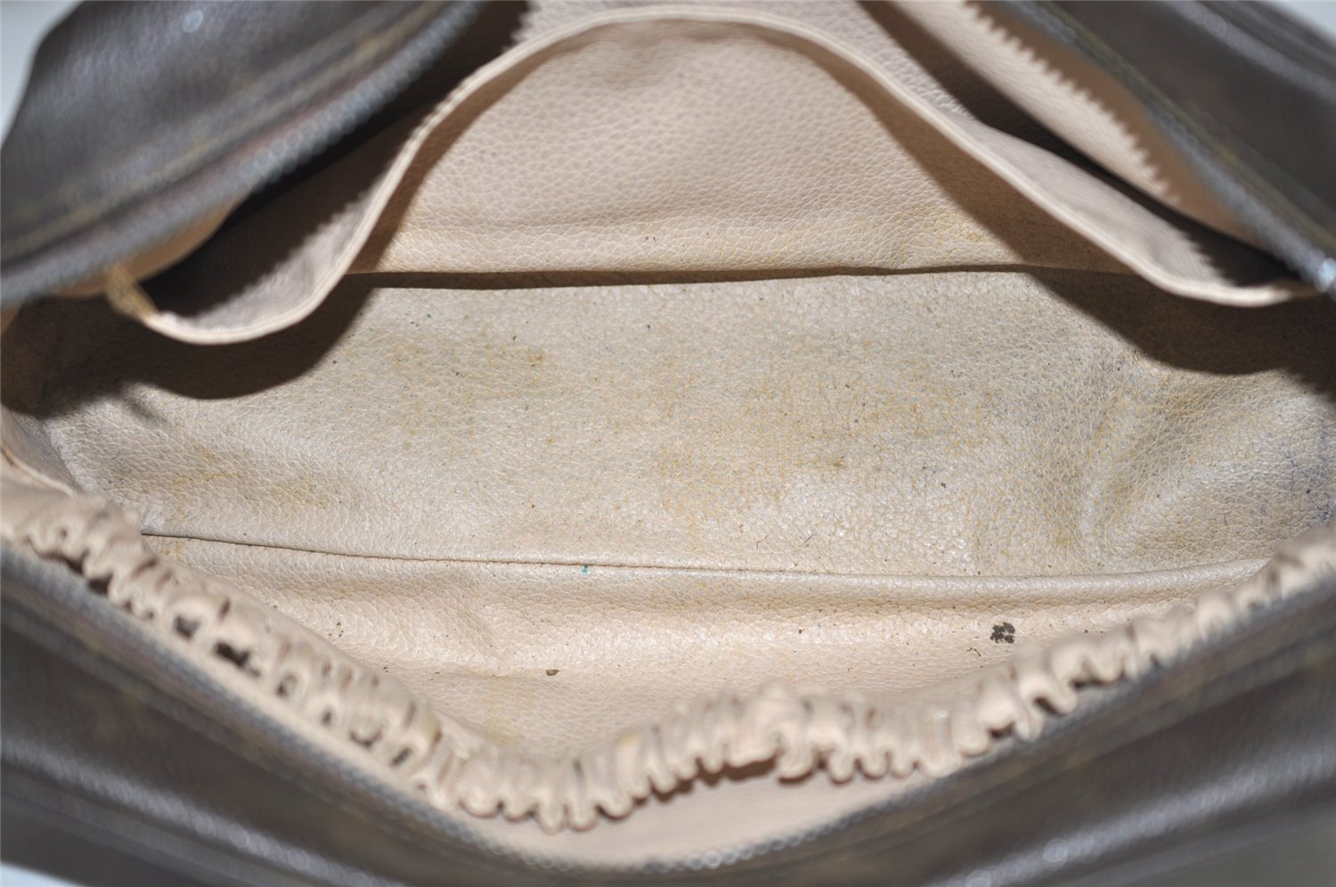 Auth Louis Vuitton Monogram Trousse Toilette 28 Clutch Bag M47522 LV Junk 4477J