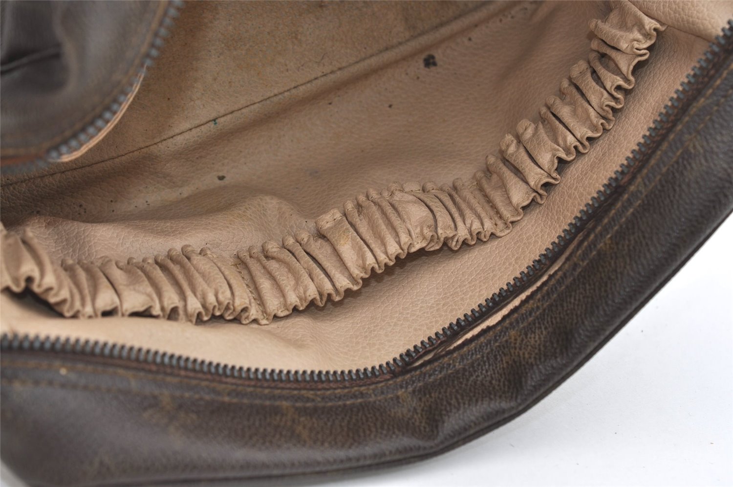 Auth Louis Vuitton Monogram Trousse Toilette 28 Clutch Bag M47522 LV Junk 4477J