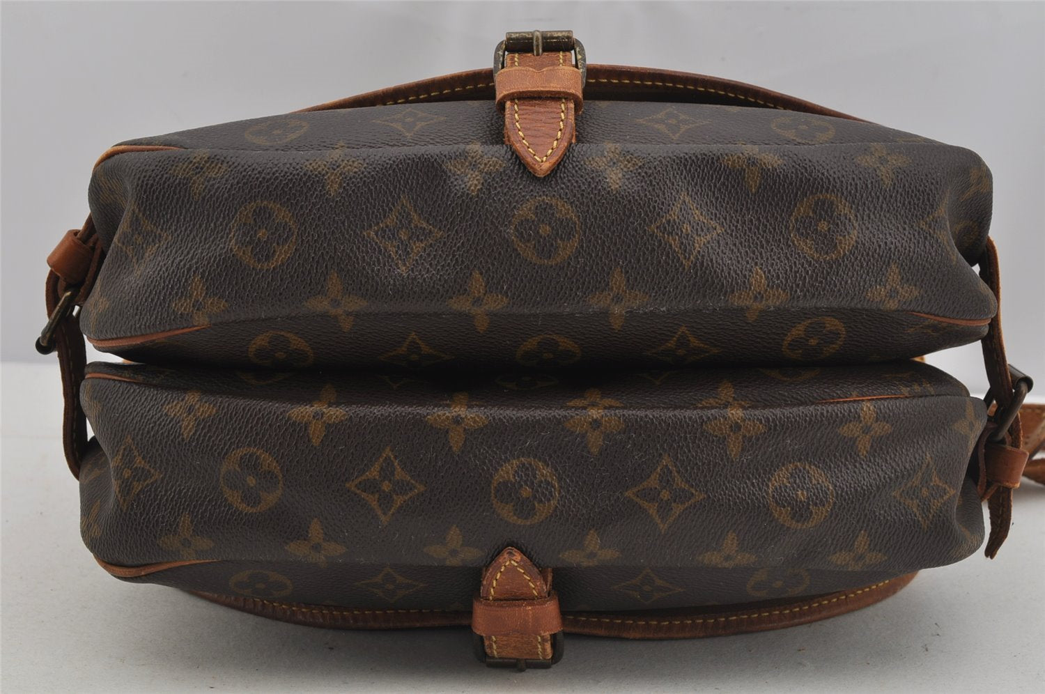 Authentic Louis Vuitton Monogram Saumur 30 Shoulder Cross Bag M42256 LV 4478J